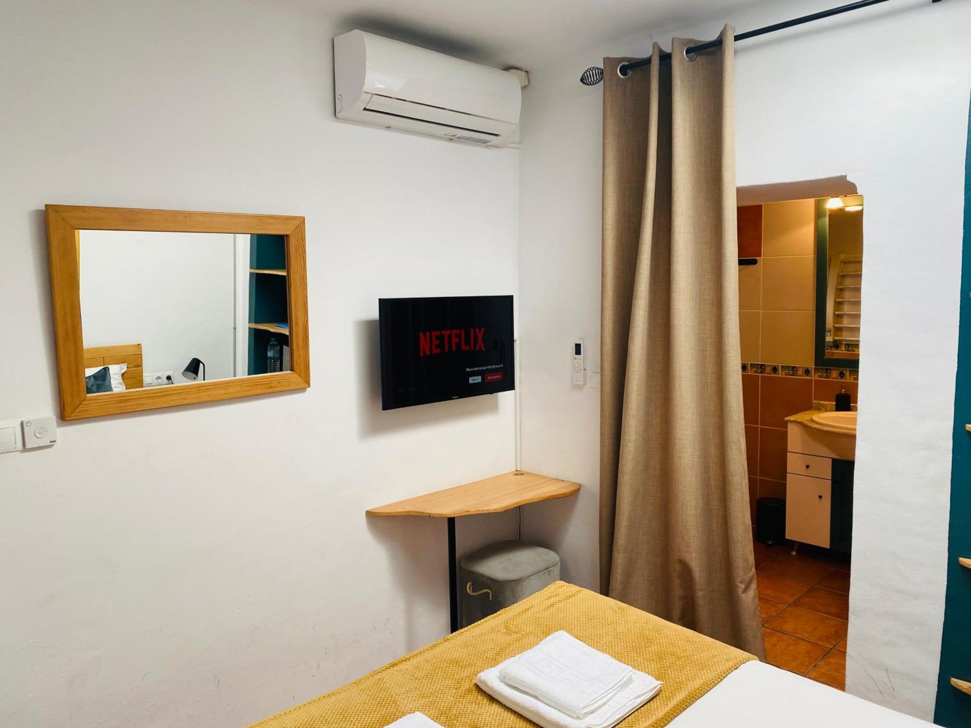 Room With Bathroom In Private House Casa Mar Torrox Εξωτερικό φωτογραφία